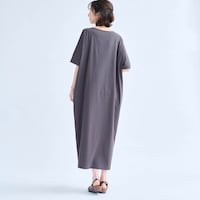 モデル身長169cm／M　※写真は撮影用のため、身丈+8cmになります。