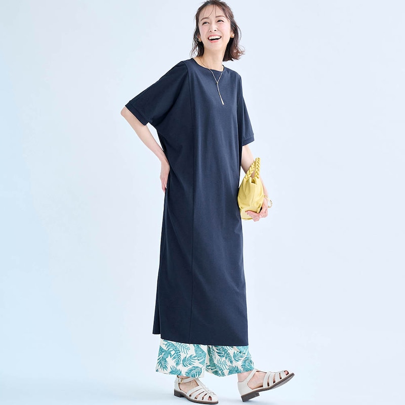 モデル身長169cm／M　※写真は撮影用のため、身丈+8cmになります。