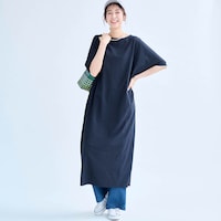 モデル身長169cm／M　※写真は撮影用のため、身丈+8cmになります。