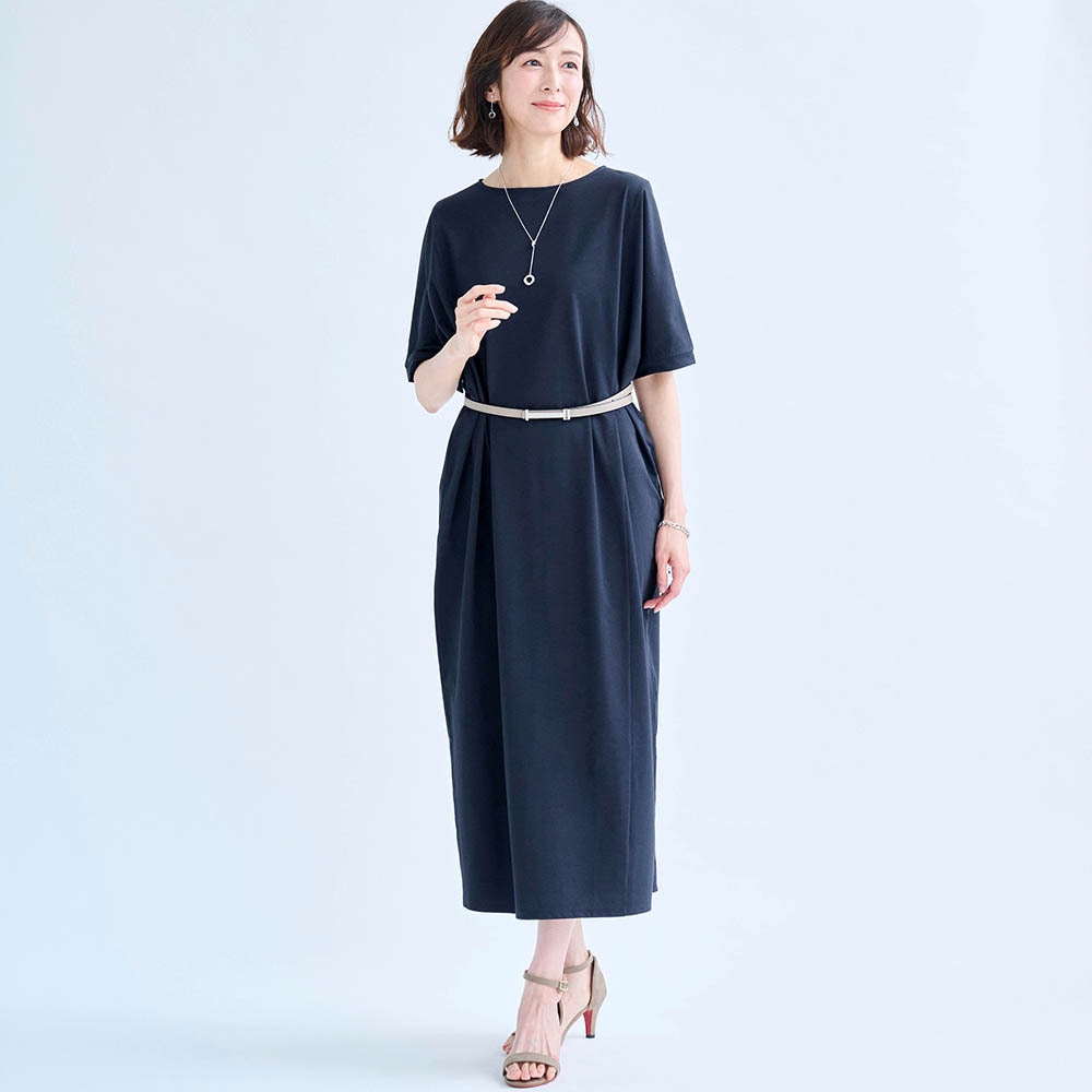 モデル身長169cm／M　※写真は撮影用のため、身丈+8cmになります。