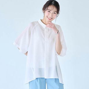 【フェール アン カラン/FAIRE UN CALIN】きれいな白が続くAラインチュニックブラウス【撥水】