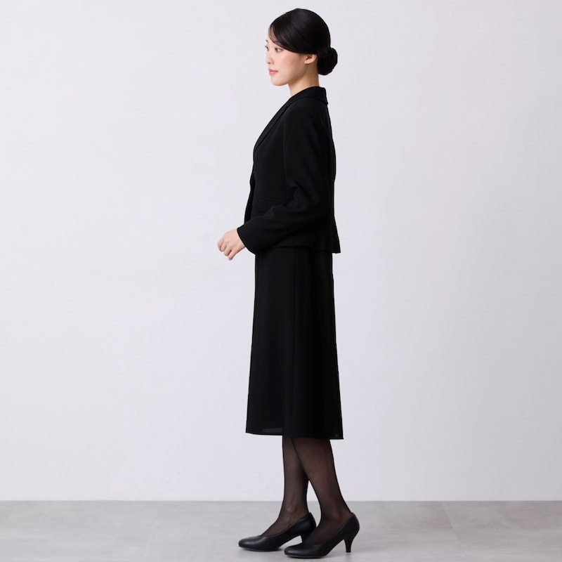 モデル身長168cm／9号