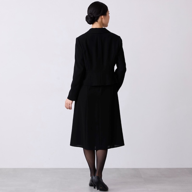 モデル身長168cm／9号