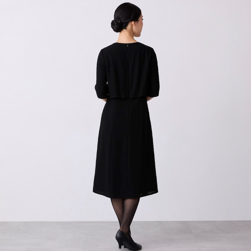 モデル身長168cm／9号