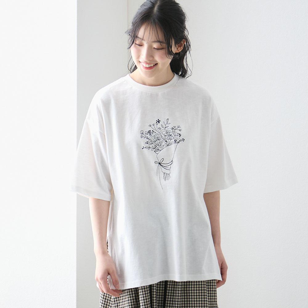 【ベルメゾン】ブーケ刺しゅうチュニック