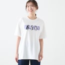 オフホワイト
