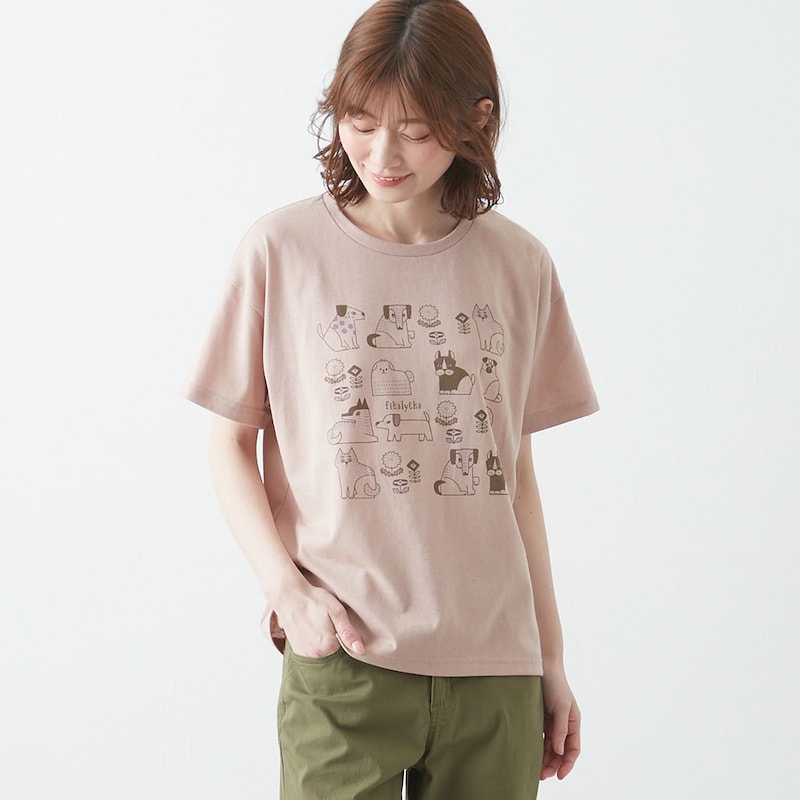 ピンクベージュ