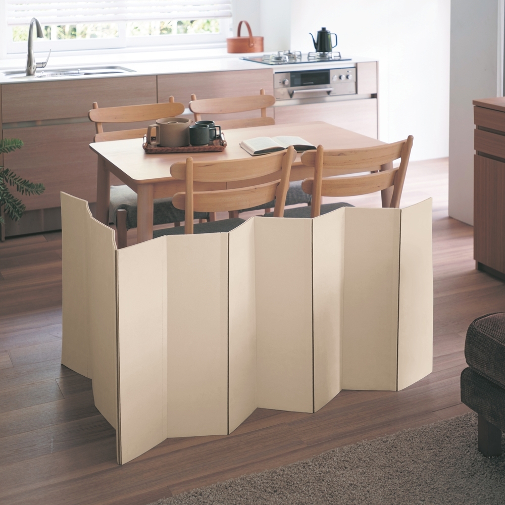 【ベルメゾン】【冷気カット & 断熱効果】自立タイプのあったかボード 【ベルメゾン】【冷気カット & 断熱効果】自立タイプのあったかボード