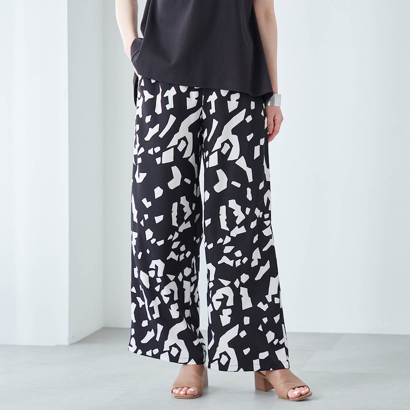 ブラック系（幾何）