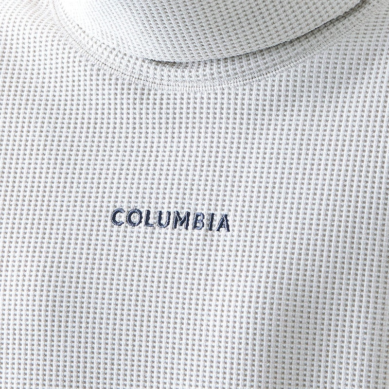 ブランドのロゴ刺繍がポイント