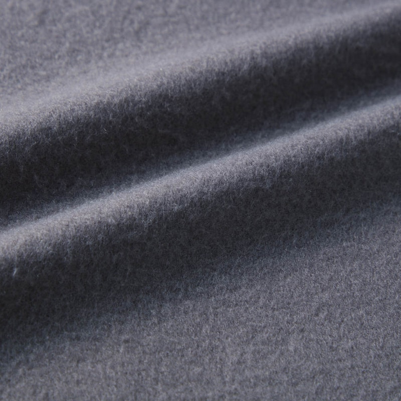 冬でもあたかかい裏起毛素材