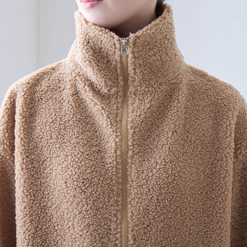 ハイネックとして着用も◎