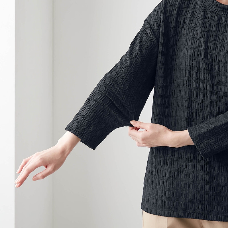 伸縮性がありゆったりとした着用感