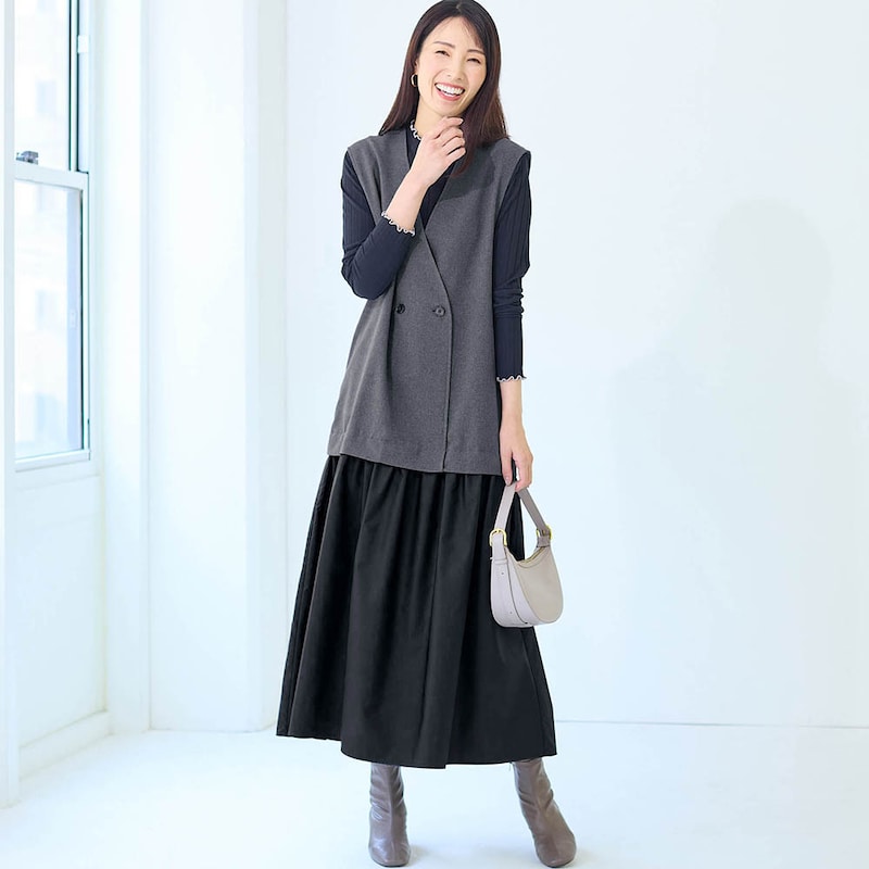 モデル身長173cm／M　※写真は撮影用のため身丈+8cmになります。