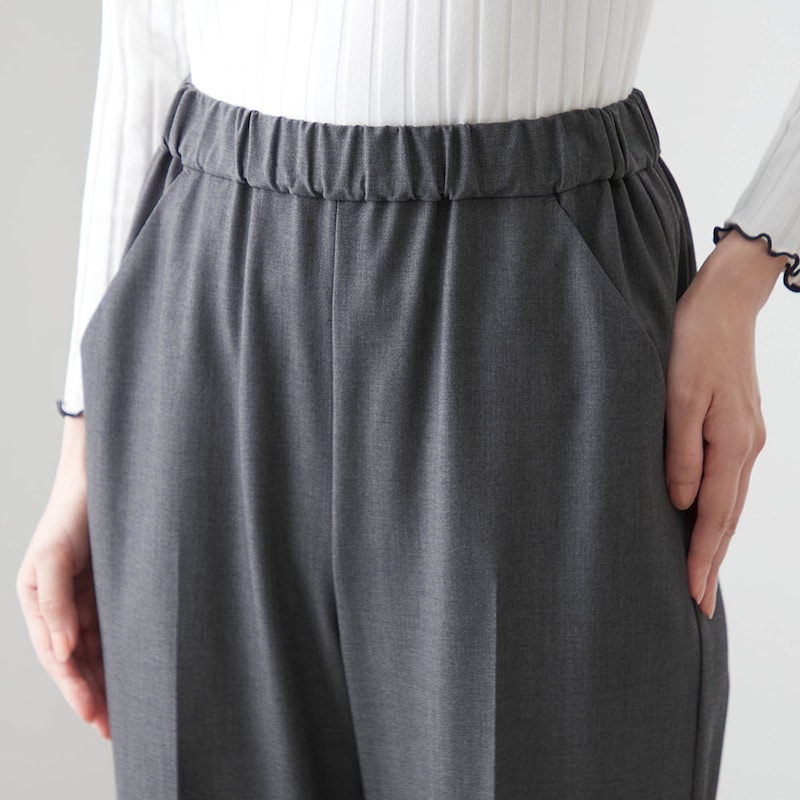 ウエストは総ゴムではきやすく着心地ラクちん