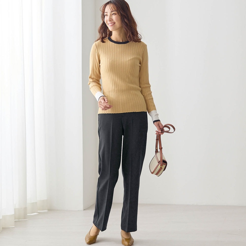 モデル身長173cm／M　※写真は撮影用のため股下+6cmになります。パンツのみ着用