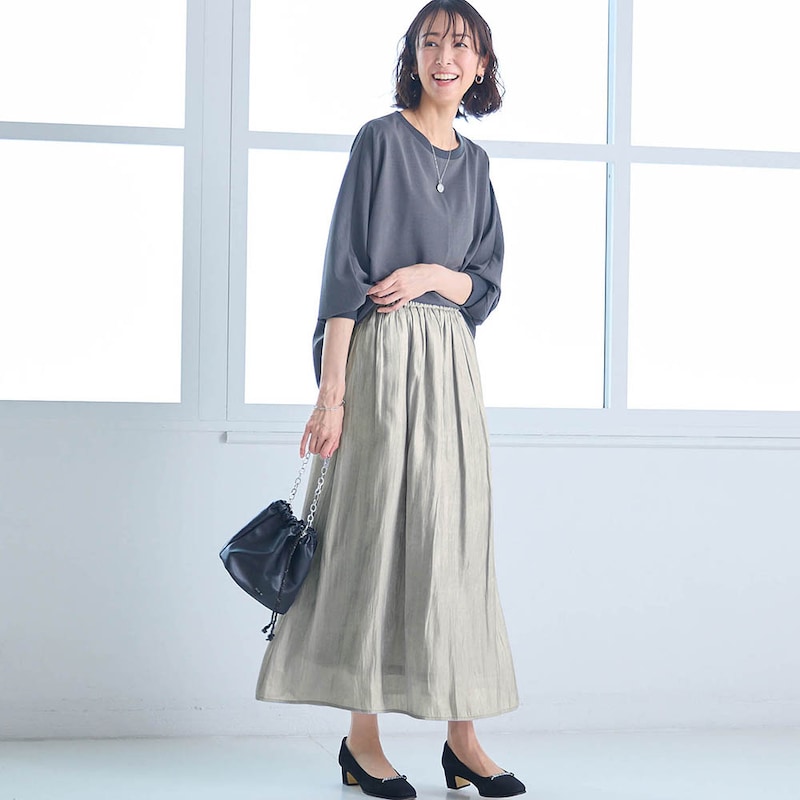 モデル身長169cm／M・総丈85cm　※写真は撮影用のため総丈+6cmになります。