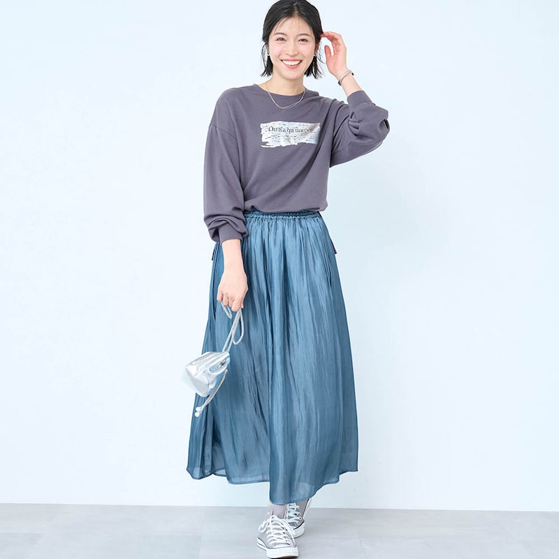 モデル身長168cm／M・総丈85cm　※写真は撮影用のため総丈+6cmになります。