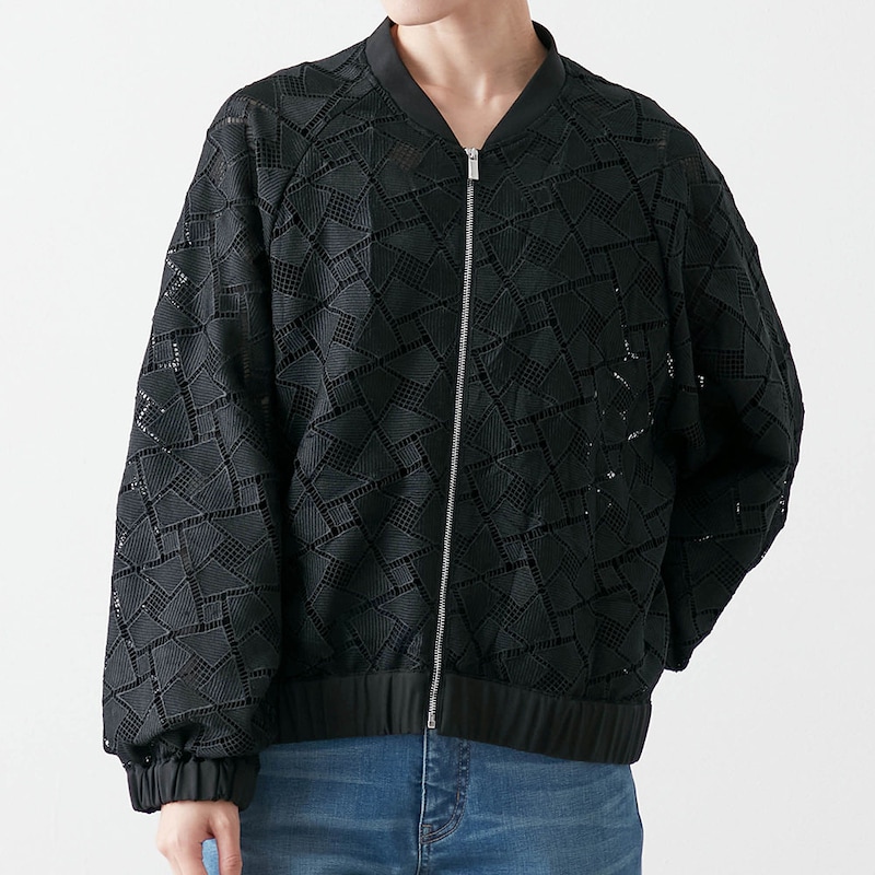 モデル身長168cm／M