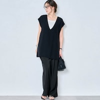 モデル身長168cm／M ※写真は撮影用のため股下+6cmになります。ブラック着用