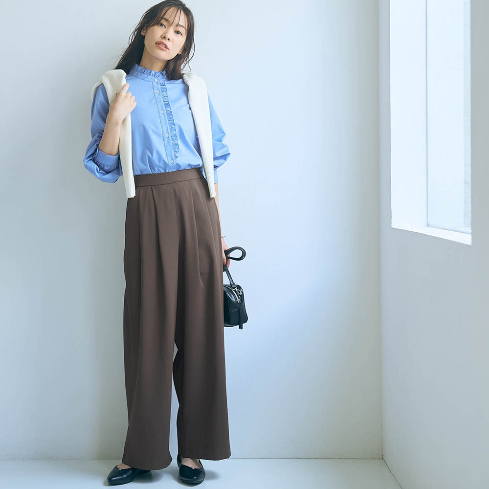 モデル身長170cm／M ※写真は撮影用のため股下+6cmになります。モカブラウン着用