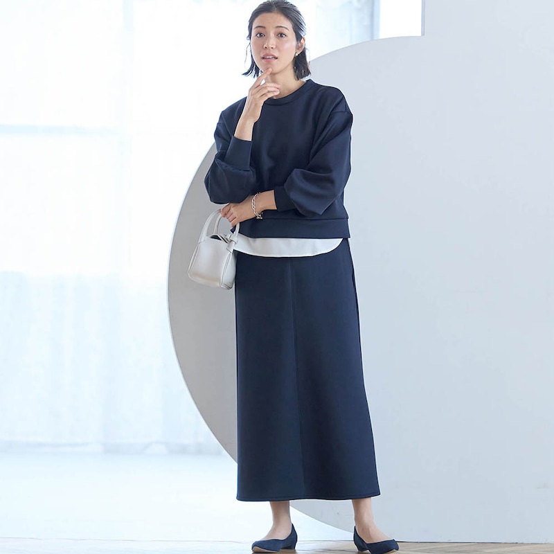 モデル身長168cm／M　※写真は撮影用のため総丈+6cmになります。