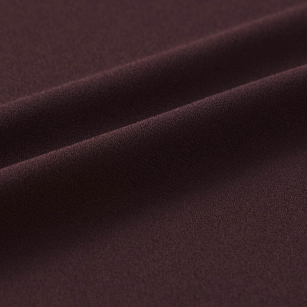 気軽に着てもきれいめムードを纏えるシフォンジョーゼット素材