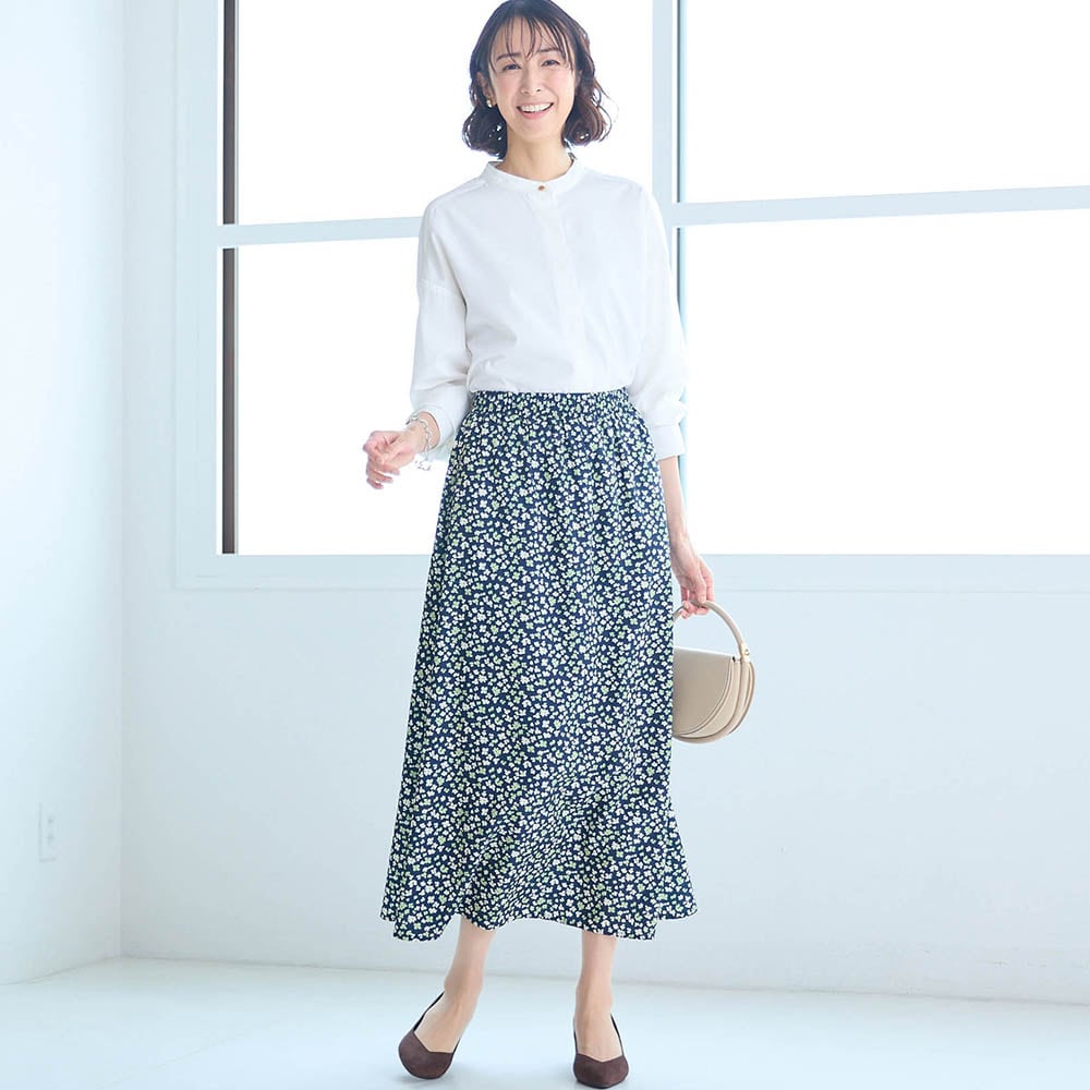 モデル身長169cm／M　※写真は撮影用のため総丈+6cmになります。