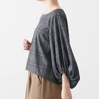 モデル身長168cm／M