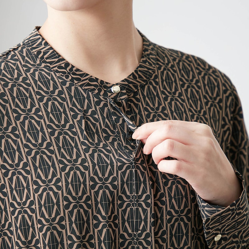 フロントはヒヨク仕立てですっきり