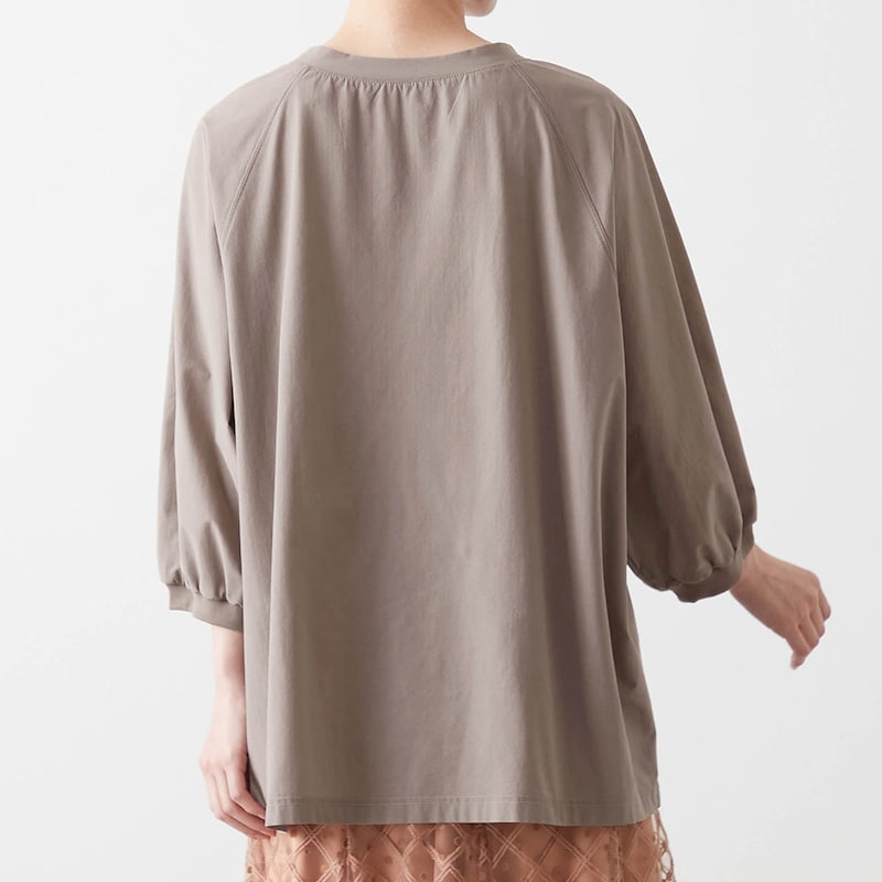 モデル身長168cm／M