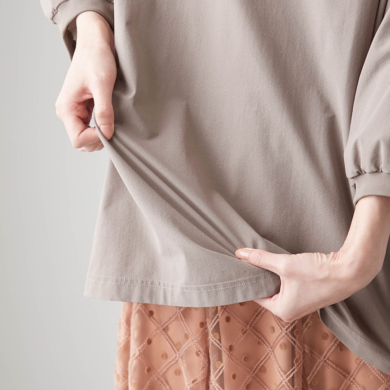 ストレッチ素材で動きやすい