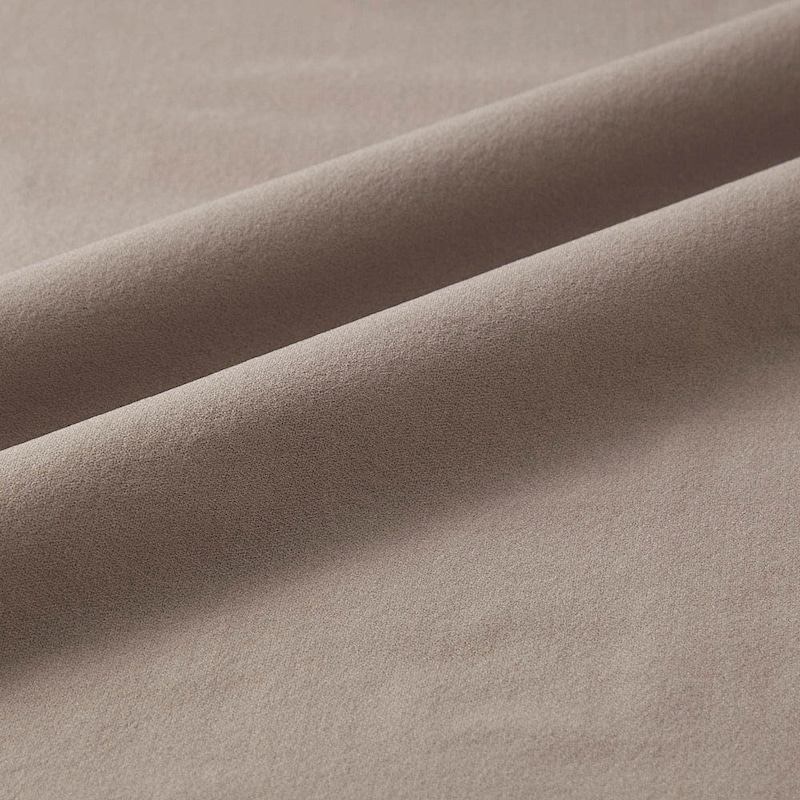 シャリ感のあるニットジョーゼット素材