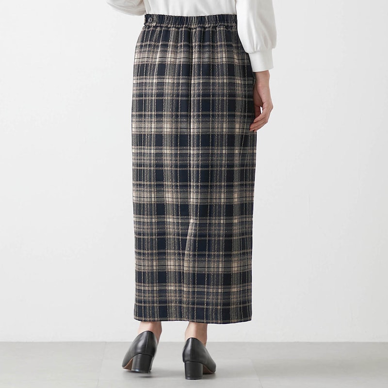 モデル身長168cm／M　※写真は撮影用のため総丈+6cmになります。