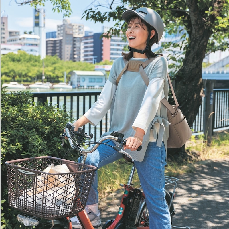 リュック（パッド前側）／パッドがベルトを固定し肩からのずり落ちを防ぐ