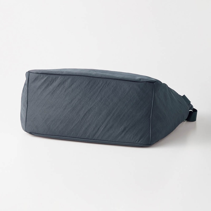 たっぷりのマチ幅