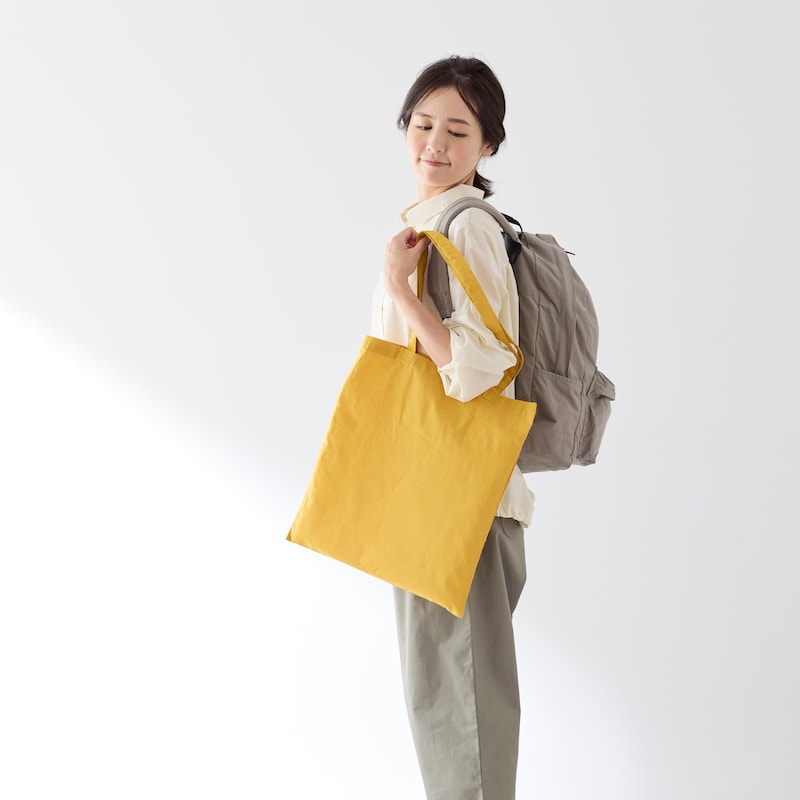 こんなことない？トートバッグが肩からズルズル落ちてくる・・・