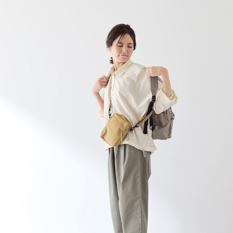 こんなことない？リュックとショルダーバッグをおろすとき、紐がもつぼれる