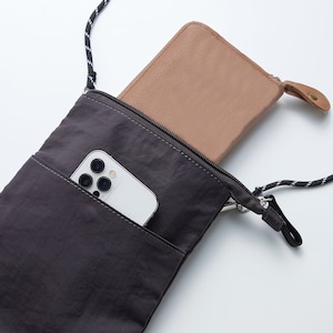 サコッシュ付き／取り出し頻繁なスマホや財布、ハンドタオルなどを入れて