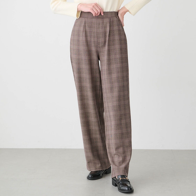 モデル身長170cm／M　※写真は撮影用のため股下＋6cmになります。