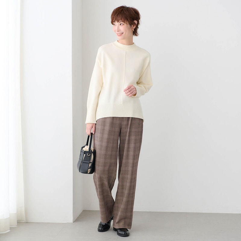 モデル身長170cm／M　※写真は撮影用のため股下＋6cmになります。