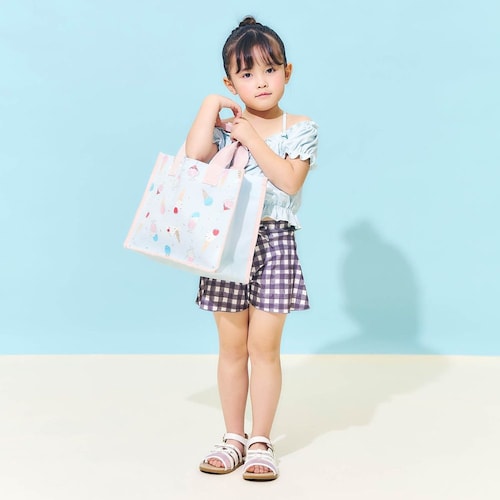 中身が透けにくい総柄プールバッグ