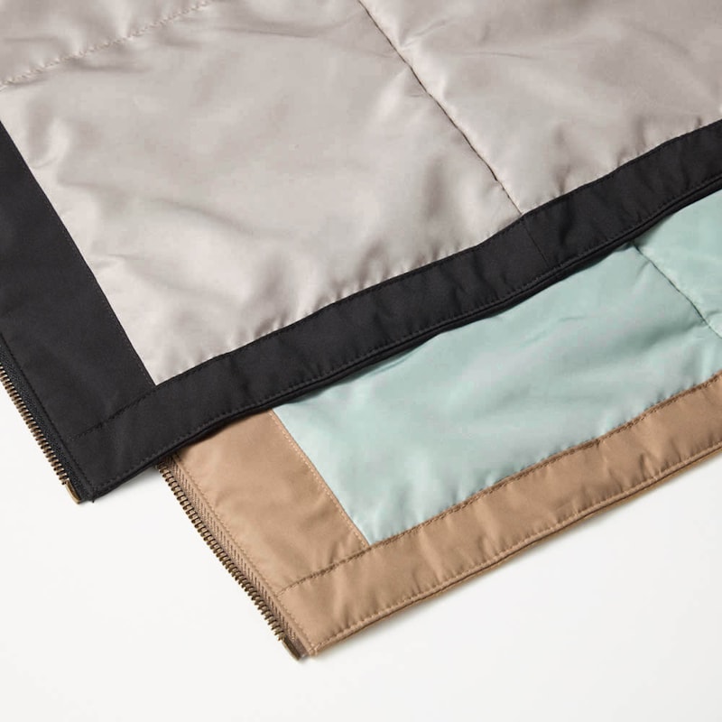 明るめの配色使いでチラッと見えてもおしゃれ