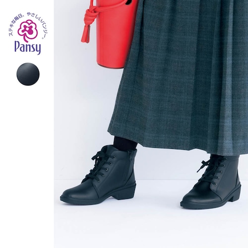 レースアップブーツ