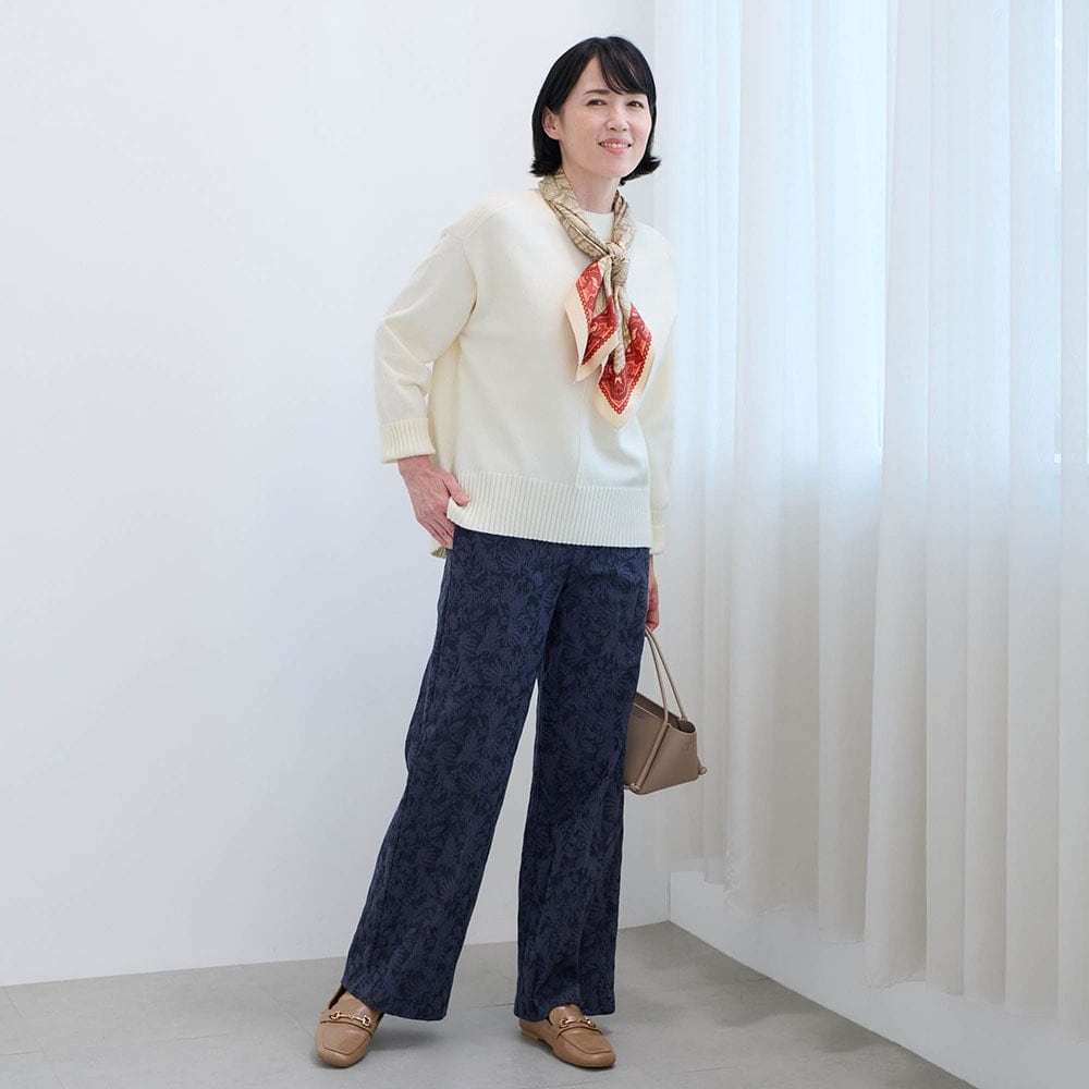 モデル身長170cm／M※写真は撮影用のため股下＋6cmになります。