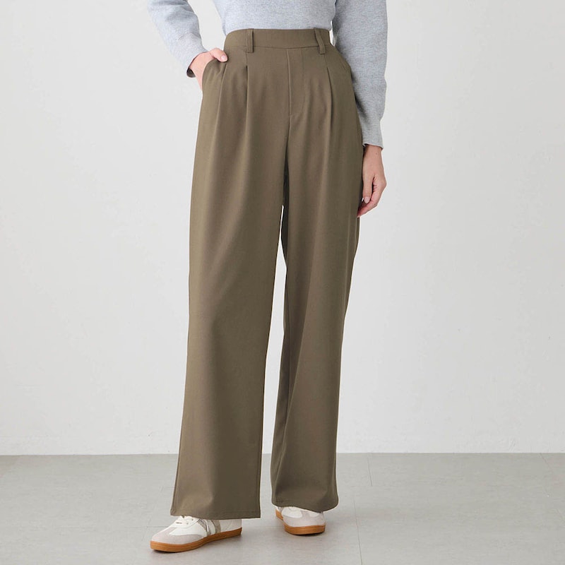 モデル身長170cm／M・股下70cm　※写真は撮影用のため股下＋6cmになります。