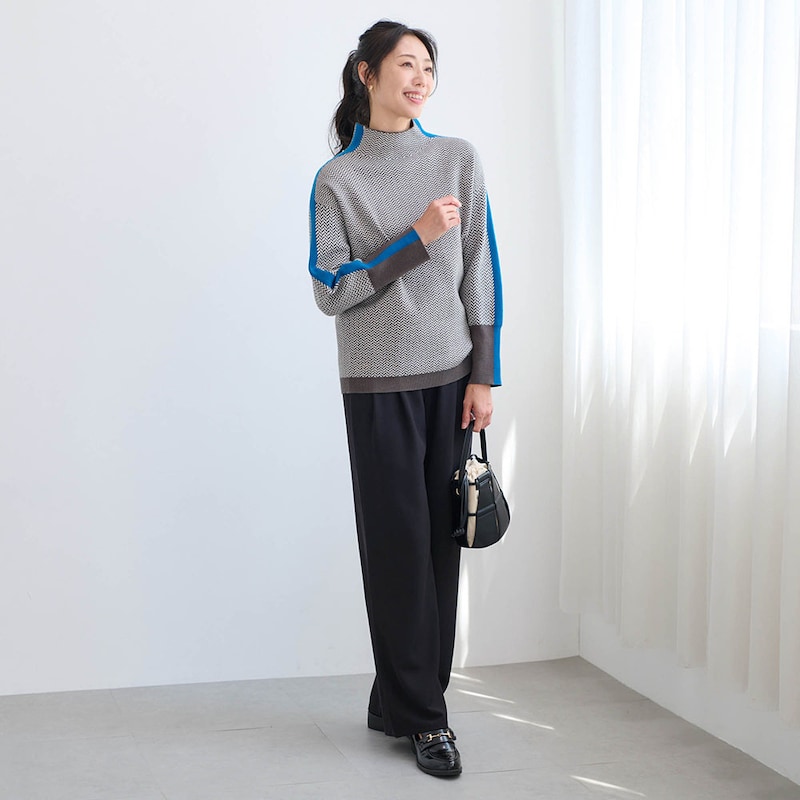 モデル身長170cm／M・股下70cm　※写真は撮影用のため股下＋6cmになります。