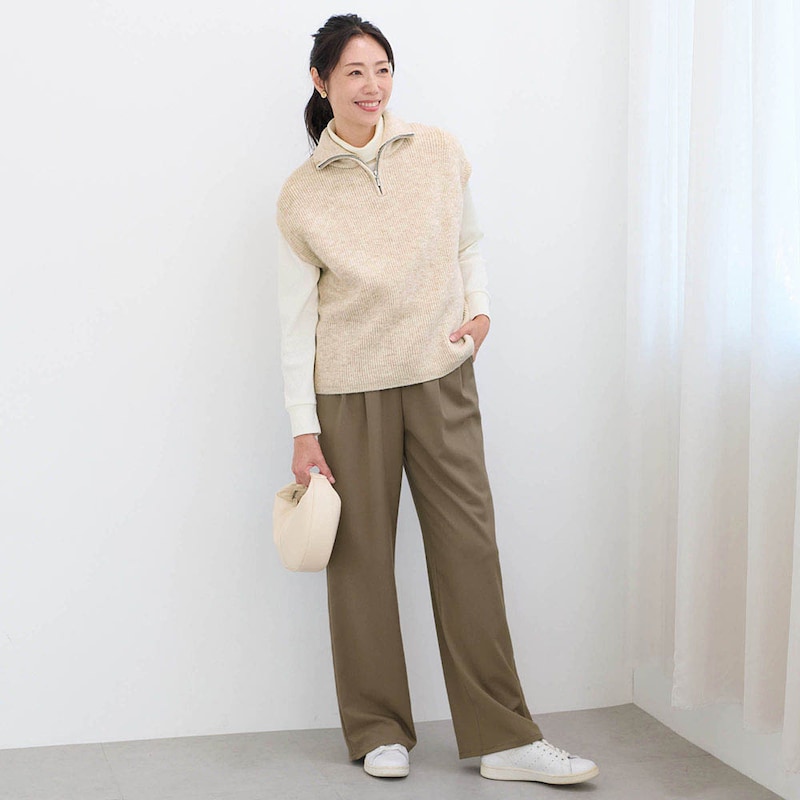 モデル身長170cm／M・股下70cm　※写真は撮影用のため股下＋6cmになります。