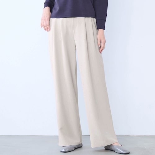 すっきり見えを叶えるタックワイドハンサムパンツ