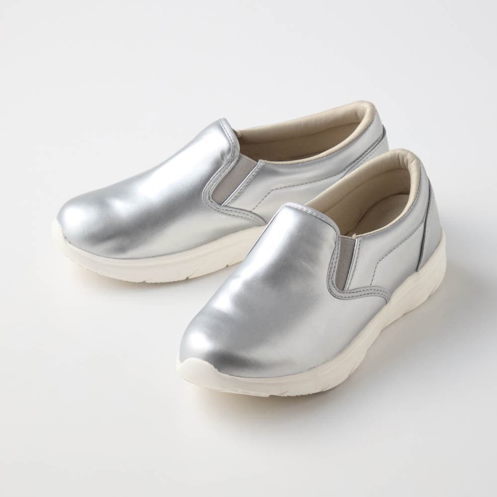 シルバー